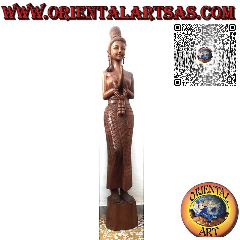 Thai woman sculpture with Sawasdee greeting in wood, floral carvings, 150 cm
