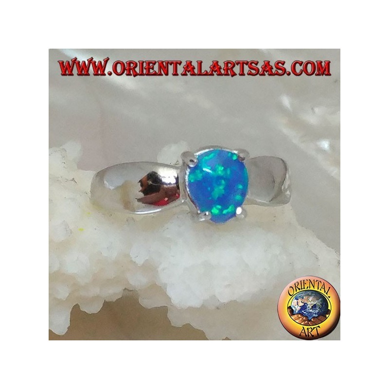 Bague en argent avec ensemble opale bleu ovale et sertissage noeud