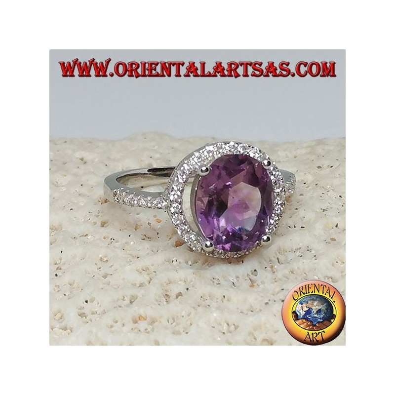 Bague en argent avec améthyste naturelle suspendue à un cercle de zircons