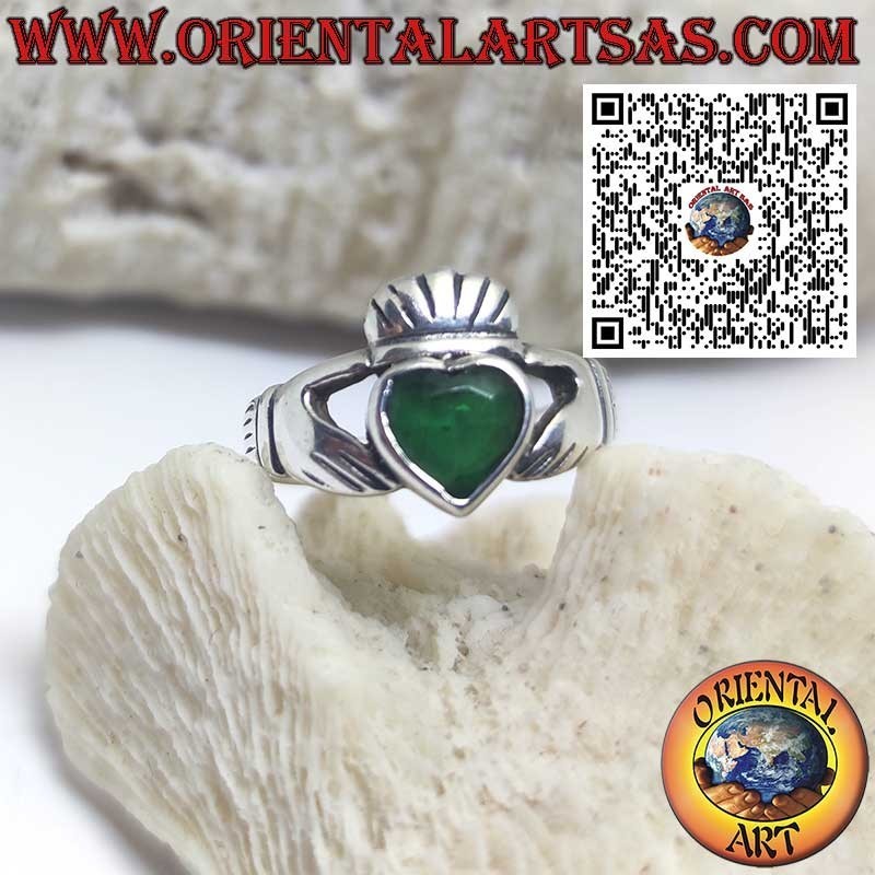 Claddagh-Ring aus Sterlingsilber mit synthetischem Smaragd – Symbol für Liebe