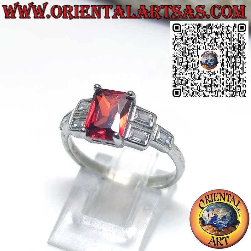 copy of Anillo de plata con granate natural suspendido sobre un círculo de circonitas
