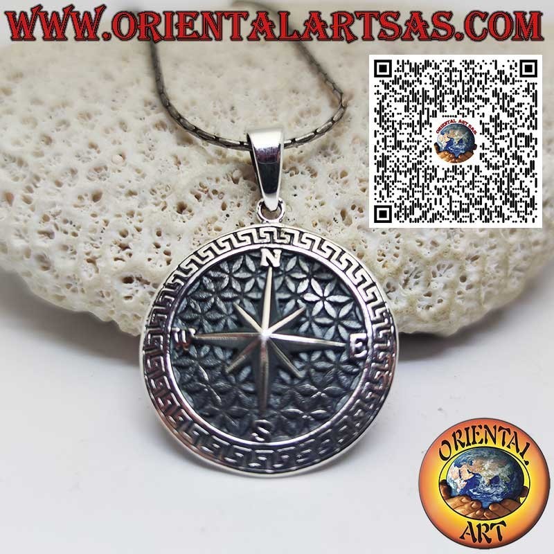Colgante de plata 925 con rosa de los vientos sobre flor de la vida, borde griego – Ø 27 mm