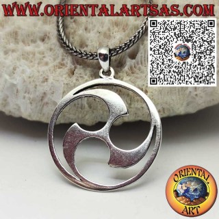 Silberanhänger mit Tomoe im Kreis – Symbol der Shinto-Trinität