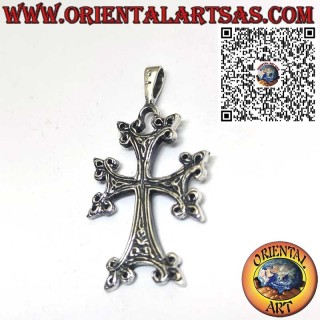 Ciondolo in Argento con Croce Armena – Simbolo di Fede e Tradizione