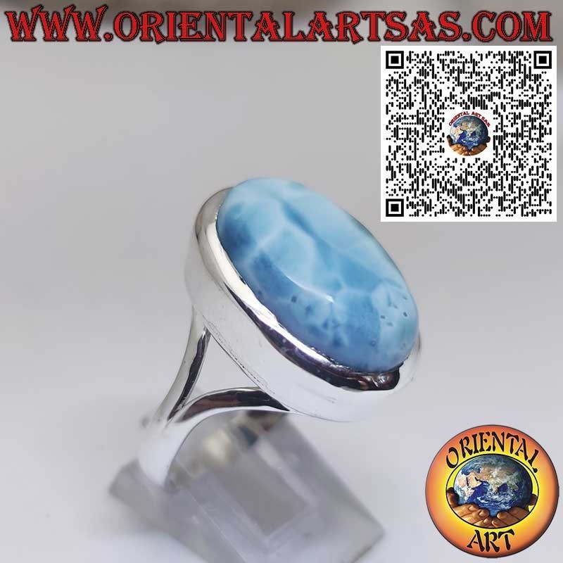 Anello in Argento con Larimar Naturale Ovale a Bordo Liscio – Eleganza e Armonia