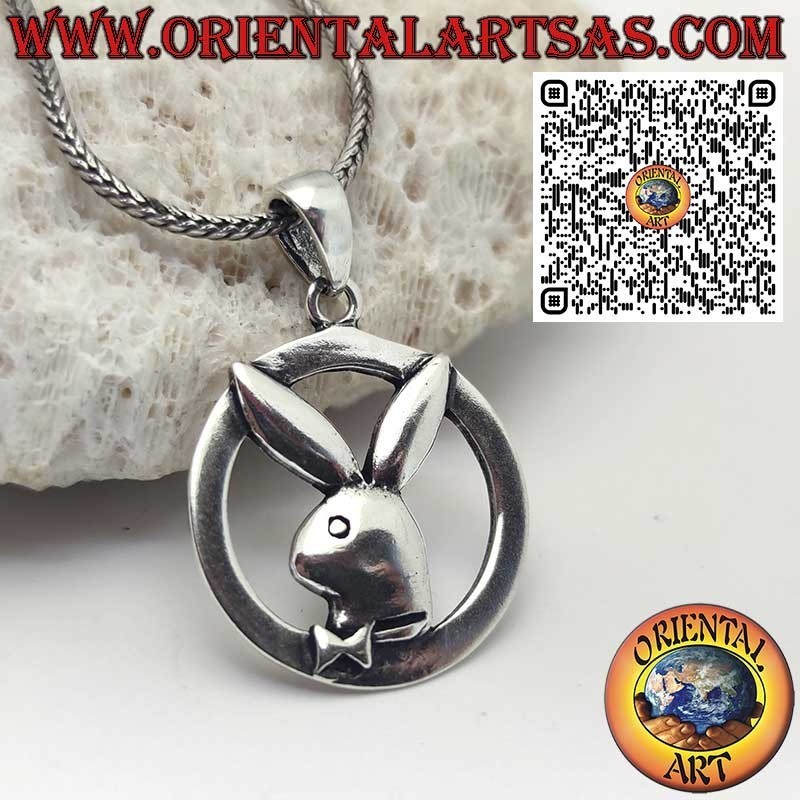 Colgante de plata en forma de conejito "playboy" en círculo