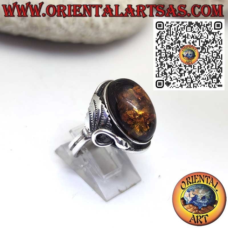 Anello in Argento 925 con Ambra Baltica Ovale e Foglie Laterali