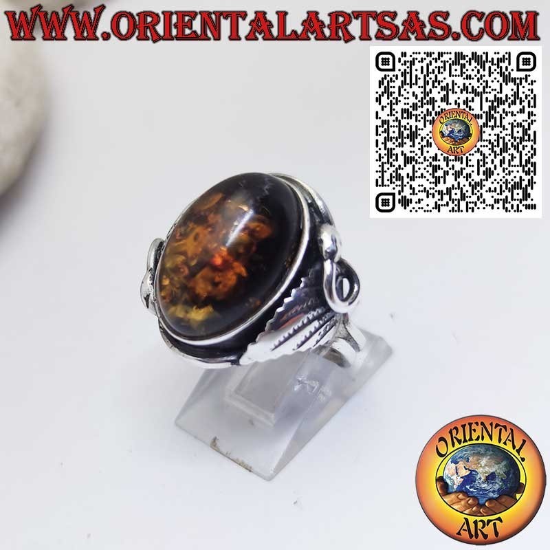 Anello in Argento 925 con Ambra Baltica Ovale e Foglie Laterali