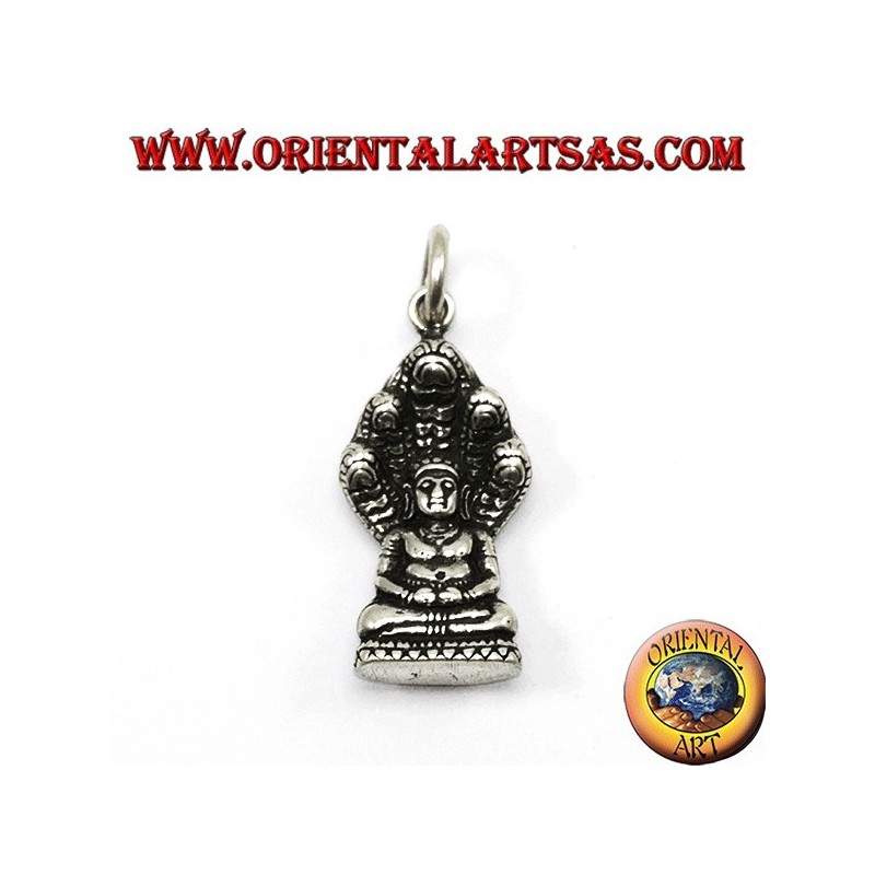 Bouddha pendentif en argent dans la position Dhyana Mudra protégée par le cobra