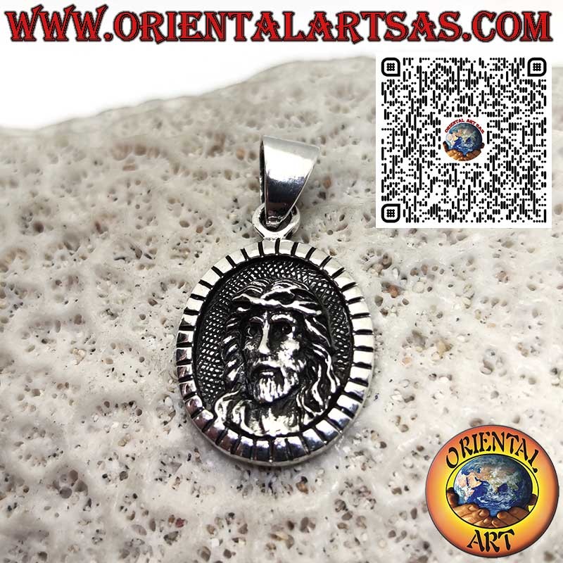 Pendentif médaille ovale en argent 925 avec visage de Jésus-Christ