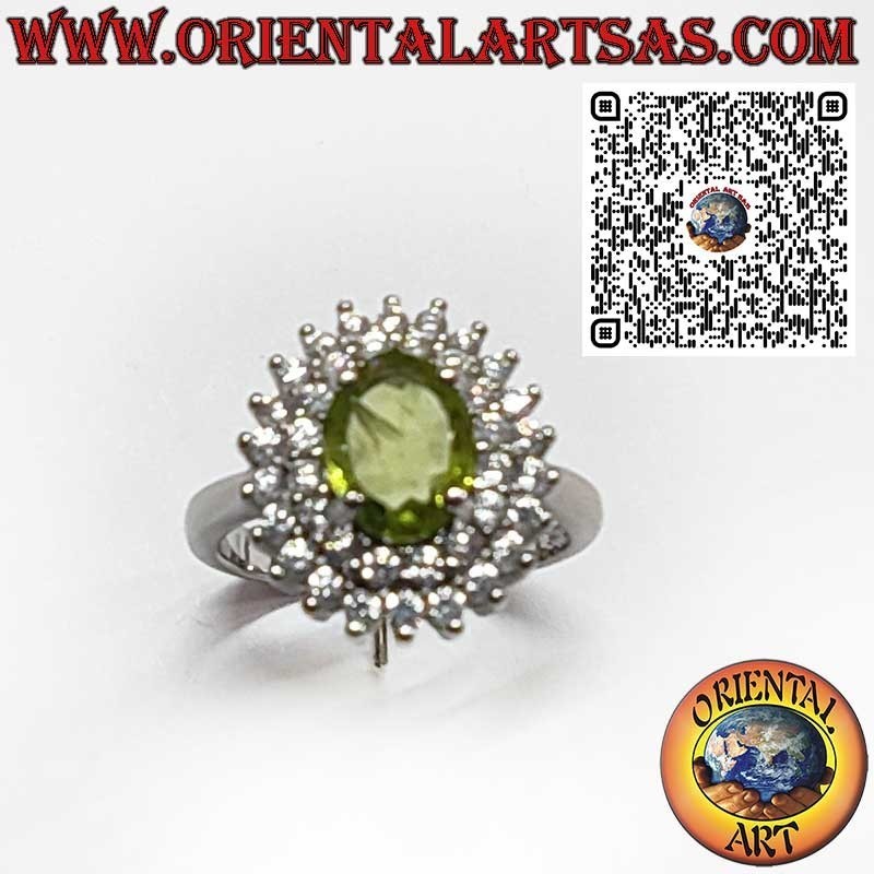Anello in Argento 925 con Peridoto Naturale Ovale Contornato da Doppia Fila di Zirconi