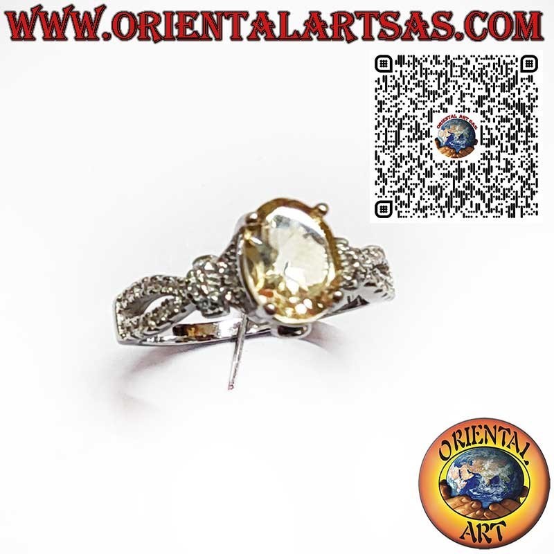925er Silberring mit ovalem gelbem Topas und seitlichen Zirkonia