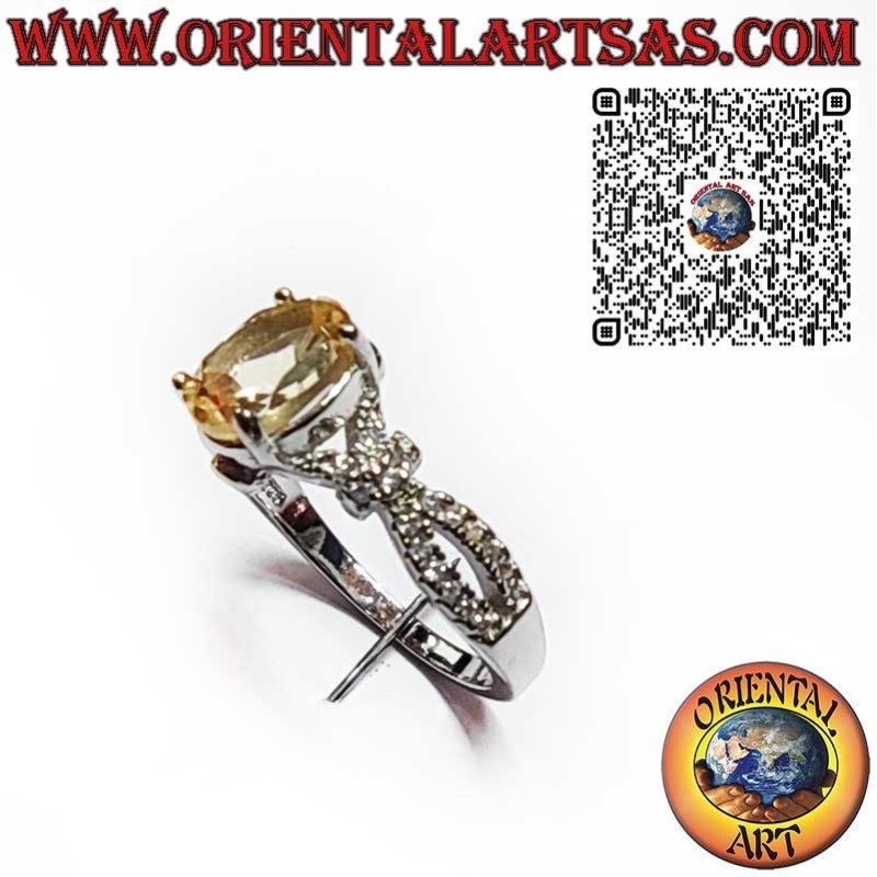 Bague en Argent 925 avec Topaze Jaune Ovale et Zircons Latéraux