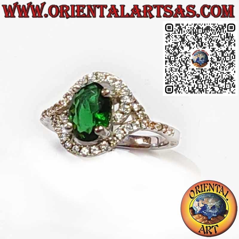 925 Sterling Silver Ring with Oval Emerald and Asymmetric Zircons