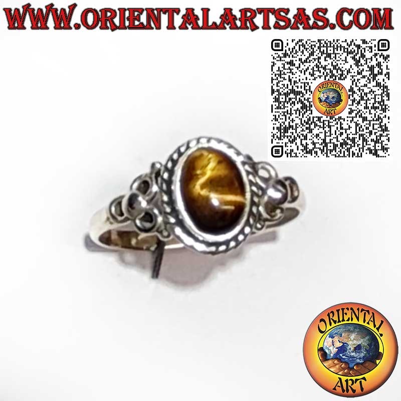 Anello in argento 925 con occhio di tigre ovale, treccia e tre cerchi decorativi