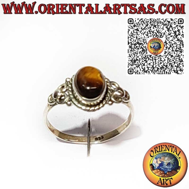 Anello in Argento 925 con Occhio di Tigre Ovale, Treccia e Decori Laterali a Tre Cerchi