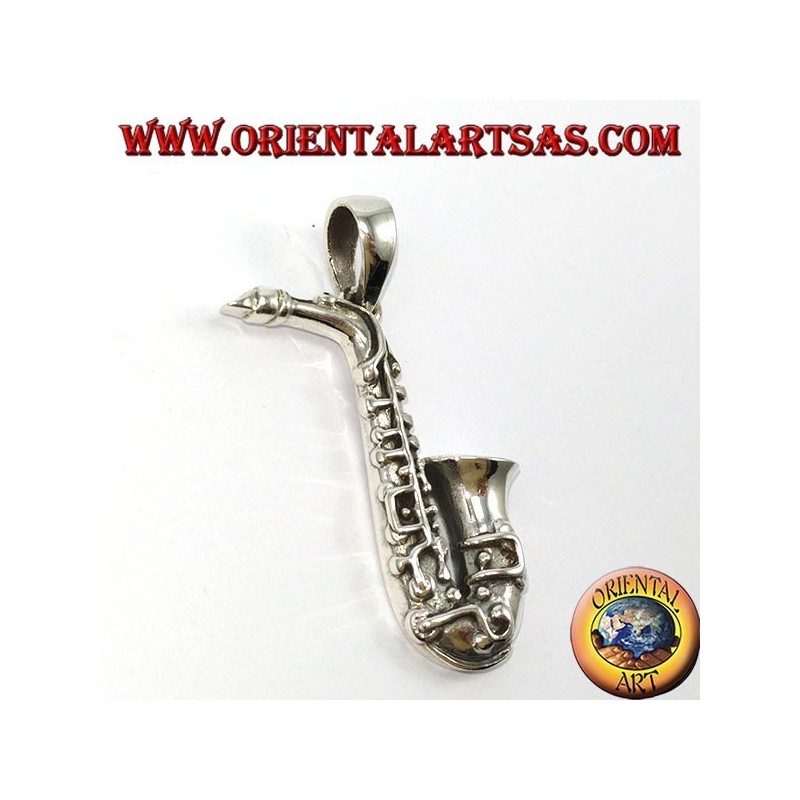 Silver pendant, Saxophone