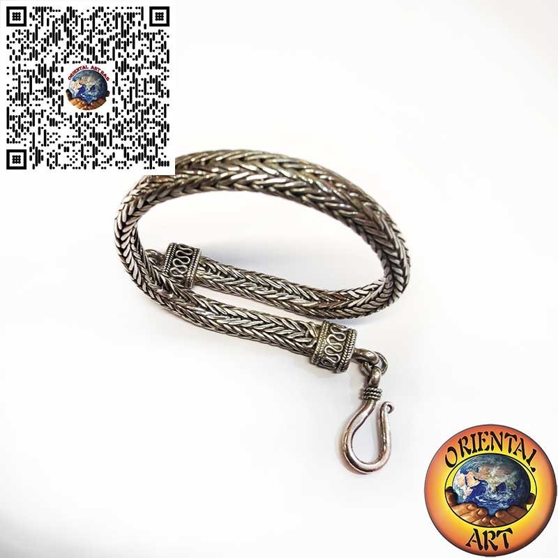 Bracciale Argento Intrecciato Ovale - Eleganza Unica | Oriental Art