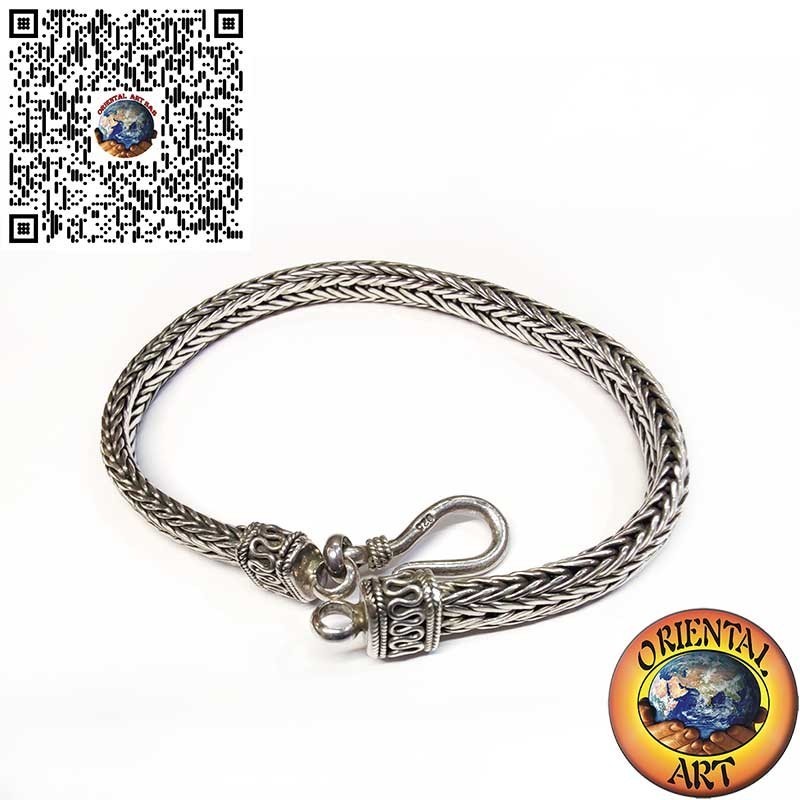 Bracciale Argento Intrecciato Ovale - Eleganza Unica | Oriental Art