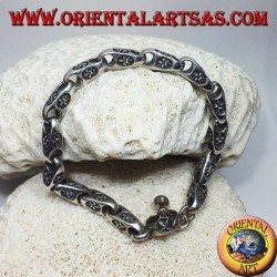 silver bracelet, chain with lily