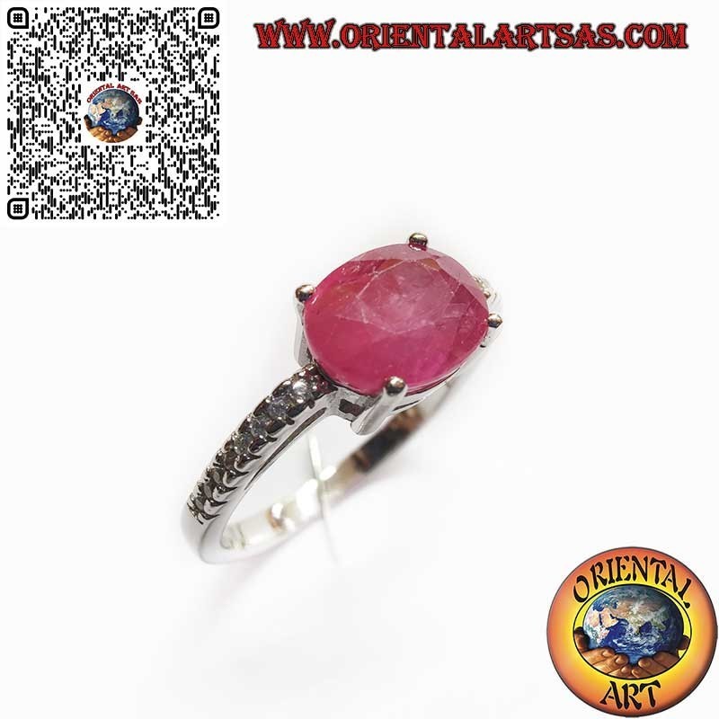 Bague en Argent 925 avec Rubis Naturel Ovale – Monture Croisée et Zircons Latéraux