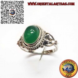 Anello in Argento 925 con Agata Verde Naturale Ovale e Decorazioni Laterali