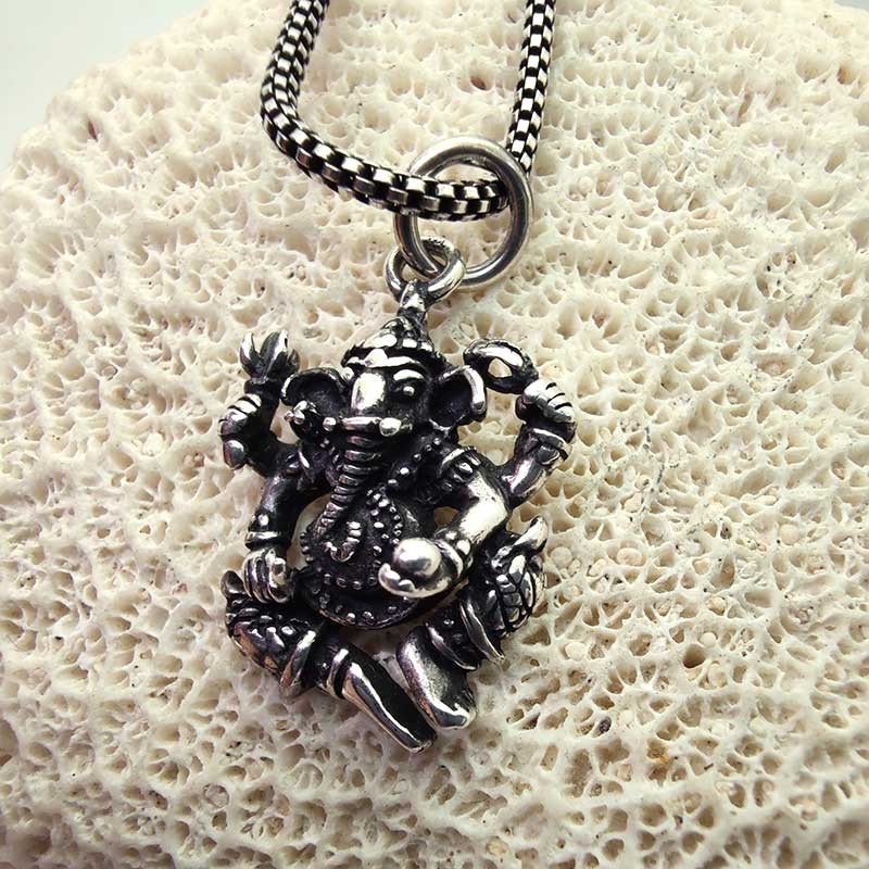 Colgante Ganesha Plata 925 Bruñido - Amuleto Éxito y Obstáculos