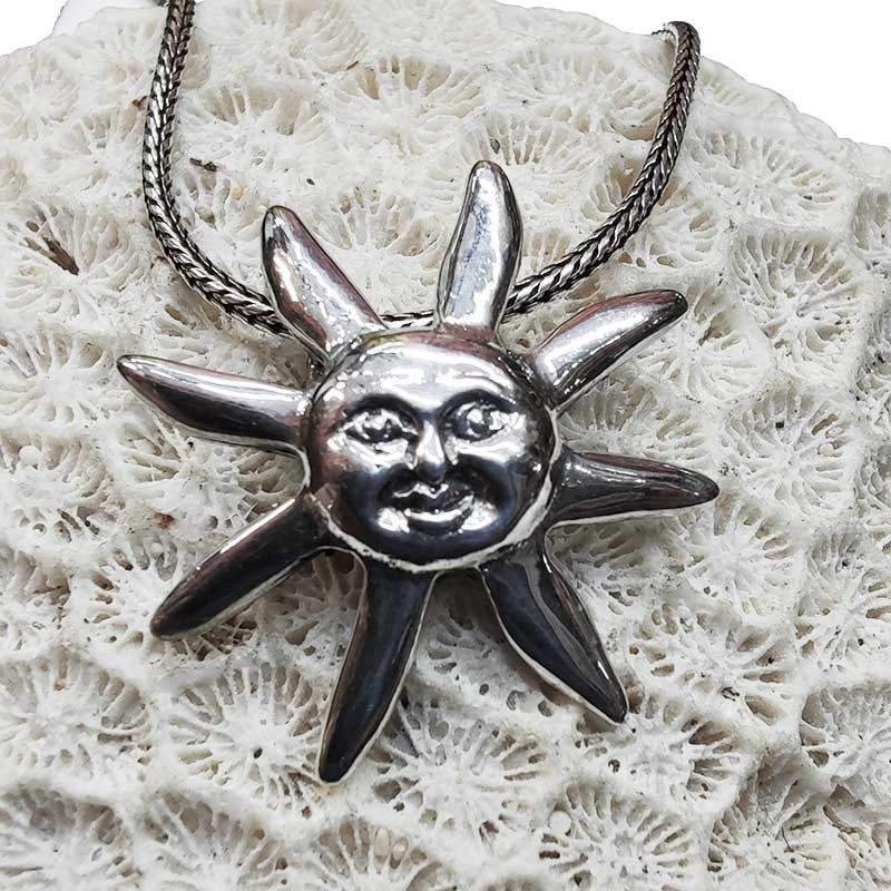 Ciondolo Sole Viso Argento 925 Liscio - Energia e Gioia