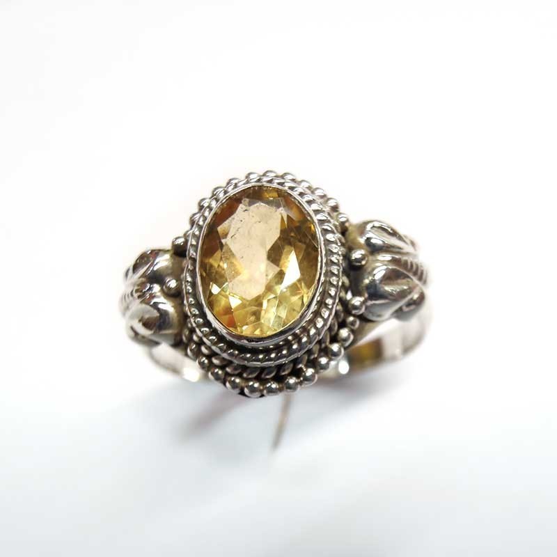 925er Silber Natürlicher Gelber Topas Oval Ring - Kugelumrandung