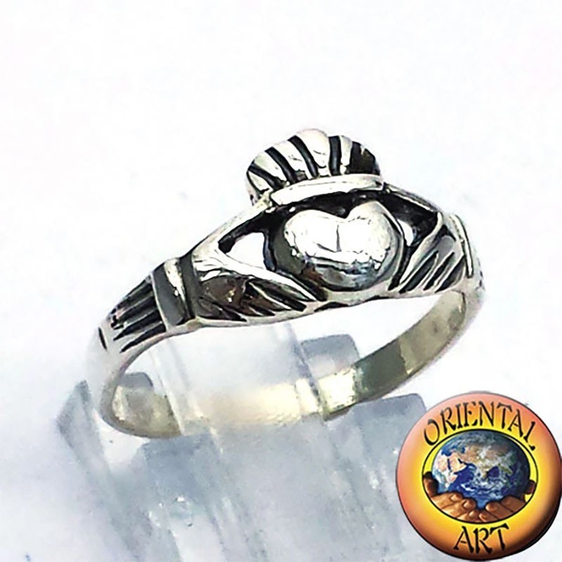 925 Sterling Silver Claddagh Irish Ring | Oriental Art