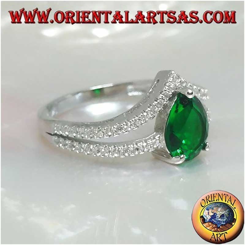 Anillo de Plata 925 con Esmeralda Sintética en Pera y Circonitas