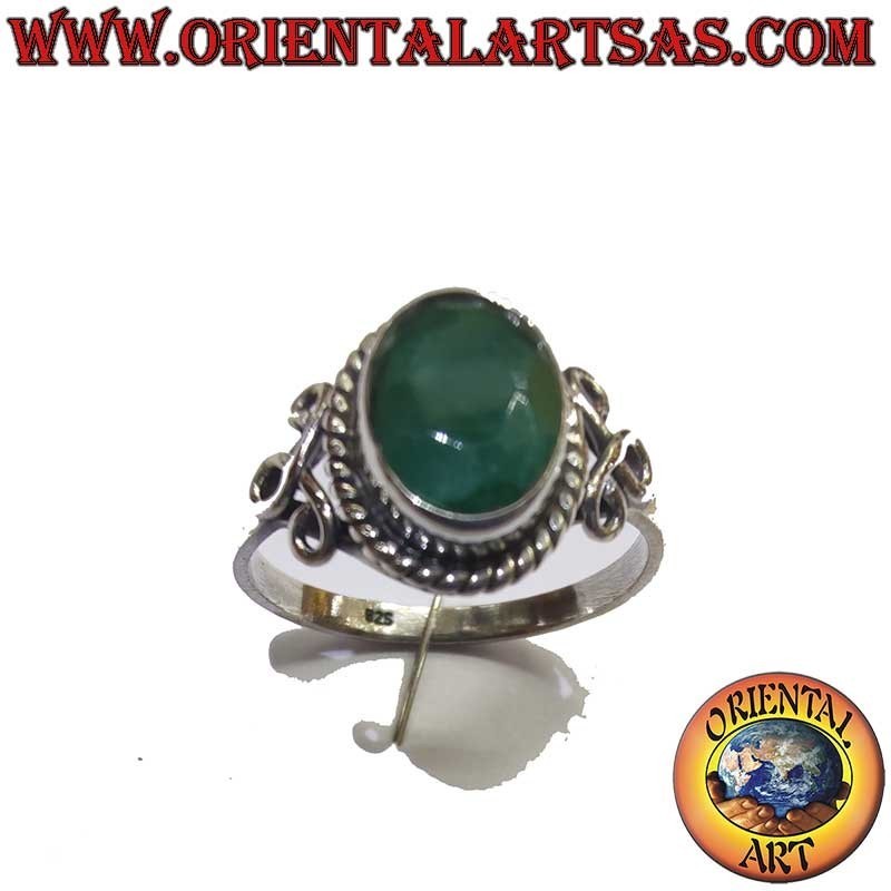 925 Sterling Silver Ring with Natural Oval Emerald – Elegant Jewel