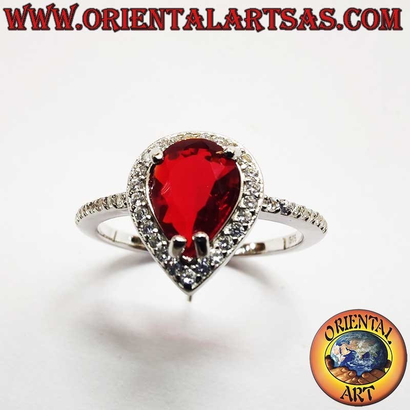 Anello in Argento 925 con Granato a Goccia e Contorno di Zirconi