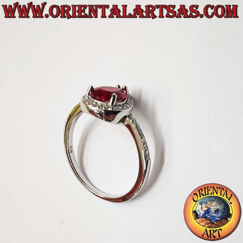 Anillo de plata 925 con granate natural en forma de gota y circonitas