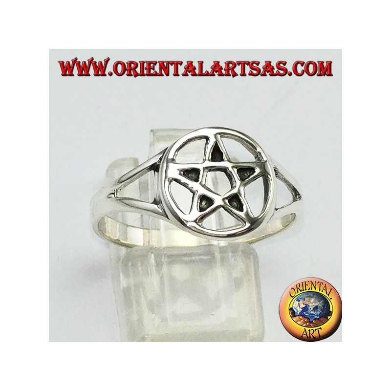 Silberring mit perforiertem Pentacle