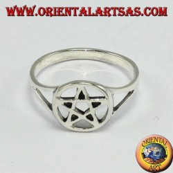 Silberring mit perforiertem Pentacle