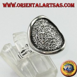 Anillo de plata con el disco de Festo