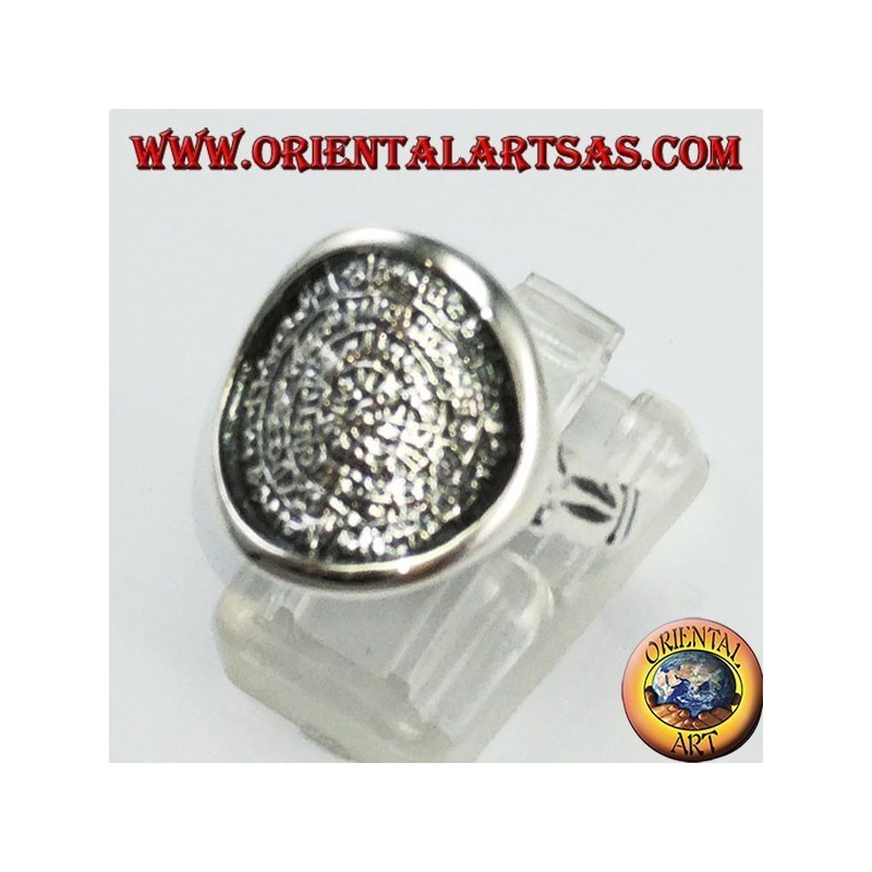 Anillo de plata con el disco de Festo