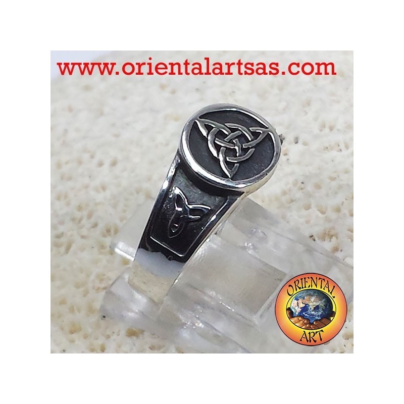 Celtic knot ring triskell node Tyrone silver