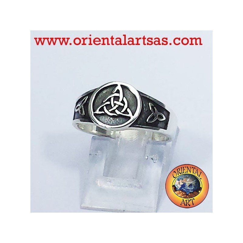 Celtic knot ring triskell node Tyrone silver