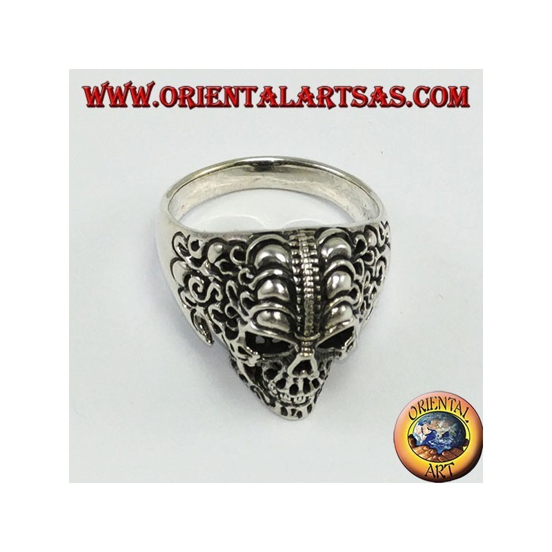Anello in argento,Teschio tribale