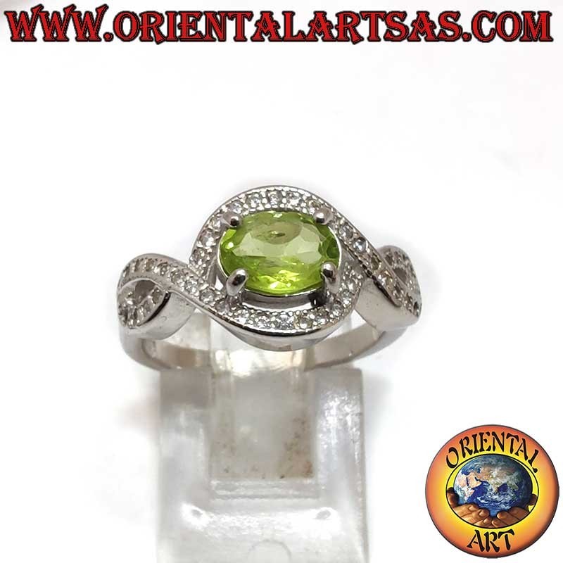 Anello Peridoto Naturale Ovale Nodo Infinito Zirconi Argento 925 | Oriental Art