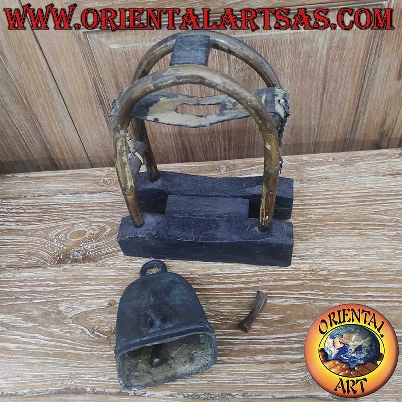 Campana Bronce Airavata Elefante Tres Cabezas Alto Relieve 3D Karen Birmania