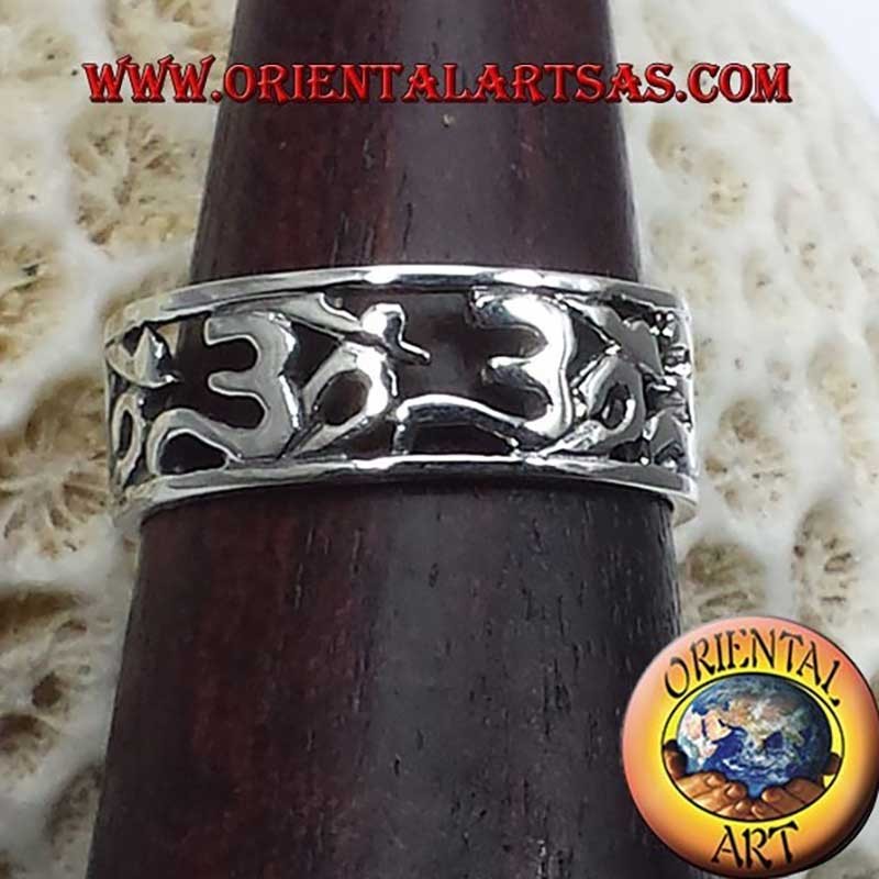 925 silver band ring – Sacred Om symbol (ॐ) pierced – Width 8 mm – Weight 5 grams – Spiritual jewelry
