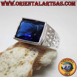 Bague homme argent 925 – Saphir synthétique rectangulaire 10x12 mm – Sculptures ajourées géométriques