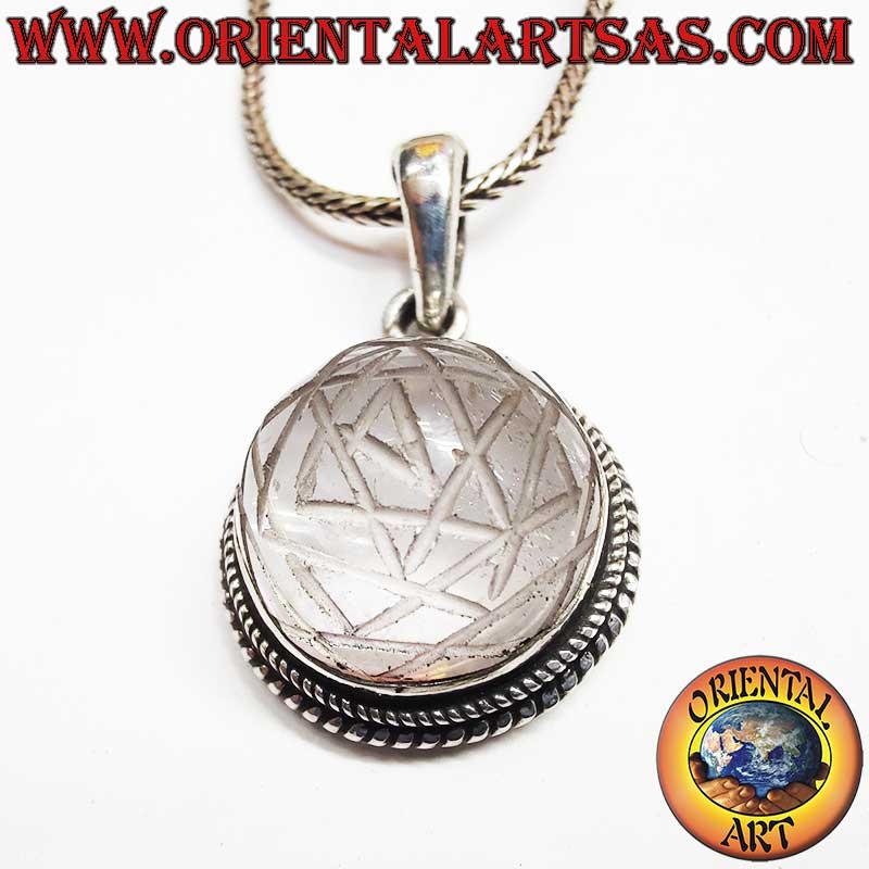925 silver pendant – Sri Yantra engraved on rock crystal – Crystal Ø 14 mm – Total Ø 17 mm