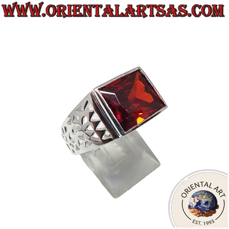 Men's 925 sterling silver ring with rectangular garnet and geometric carvings