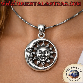 Colgante redondo calado de sol y luna en plata 925 pulida y envejecida – Diámetro 26mm – Peso 6,3g