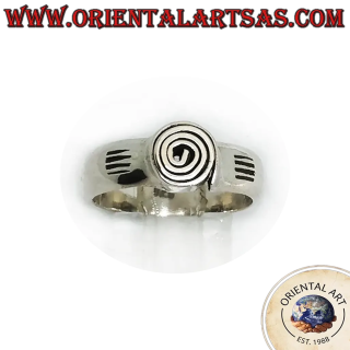 Anillo de banda de 8 mm de plata 925 con detalle de espiral central hecho a mano