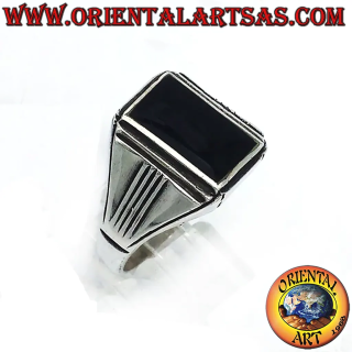 Bold 925 silver signet ring with a large rectangular natural black onyx (15x10mm). Bezel setting with side engravings.